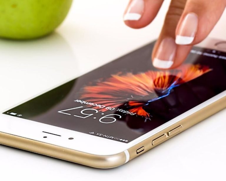 Sexting: El arte de la comunicación íntima en la era digital